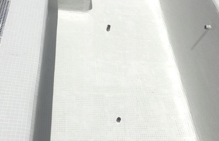  piscina-larga-granada 